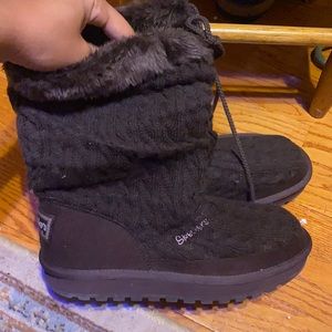Women’s sketchers boots size 10